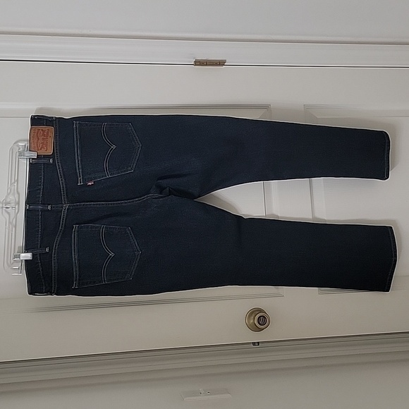 Levi's 541 Athletic Taper Jeans, Size 40x30, Dark Wash, Gently Used Condition - Picture 12 of 13